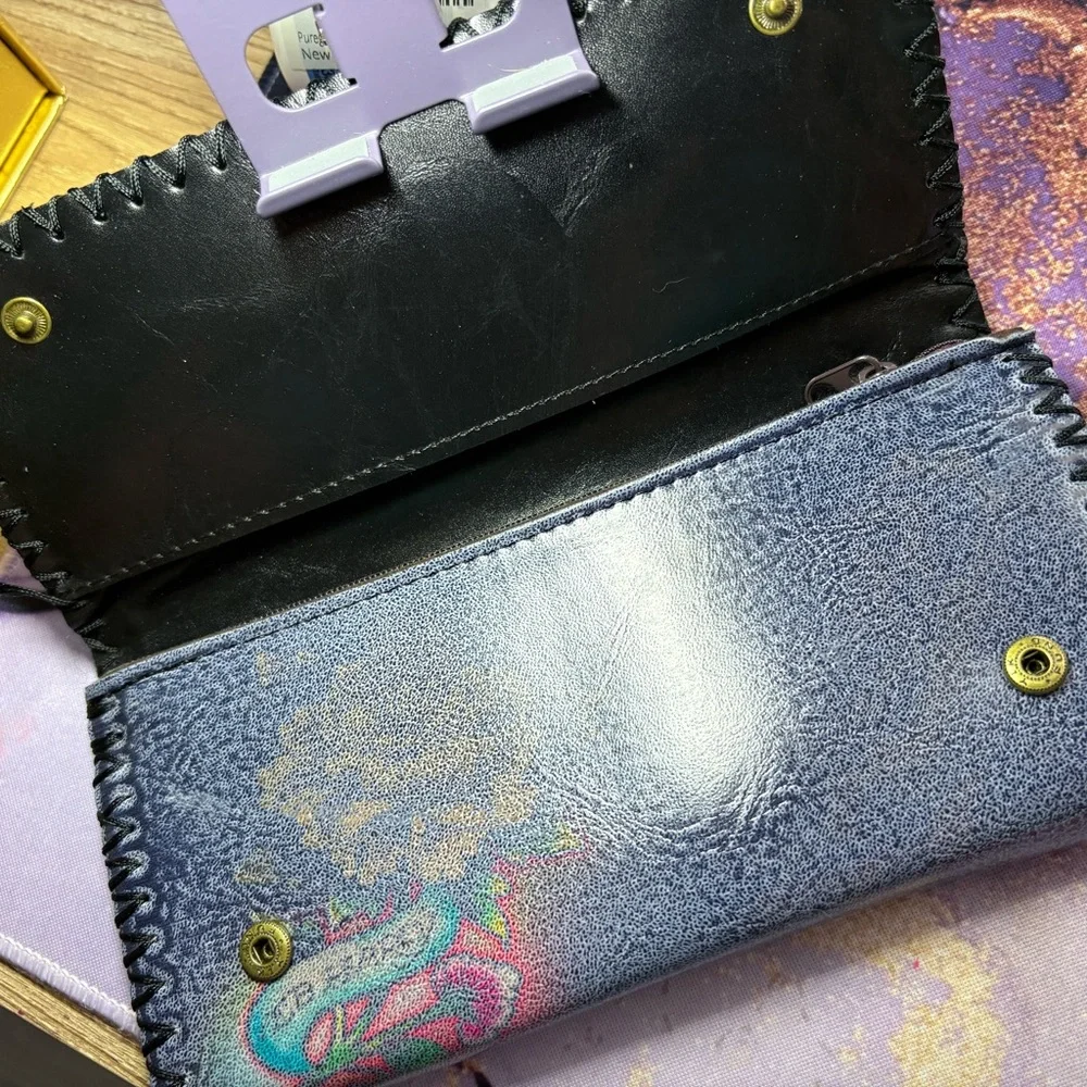 Hardy Floral Printed Leather Wallet with Script Logo NWOT